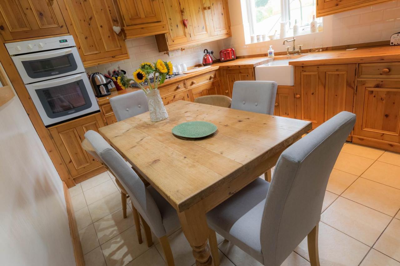 Belle Vue, 5 Bedroom House Кокермут Экстерьер фото